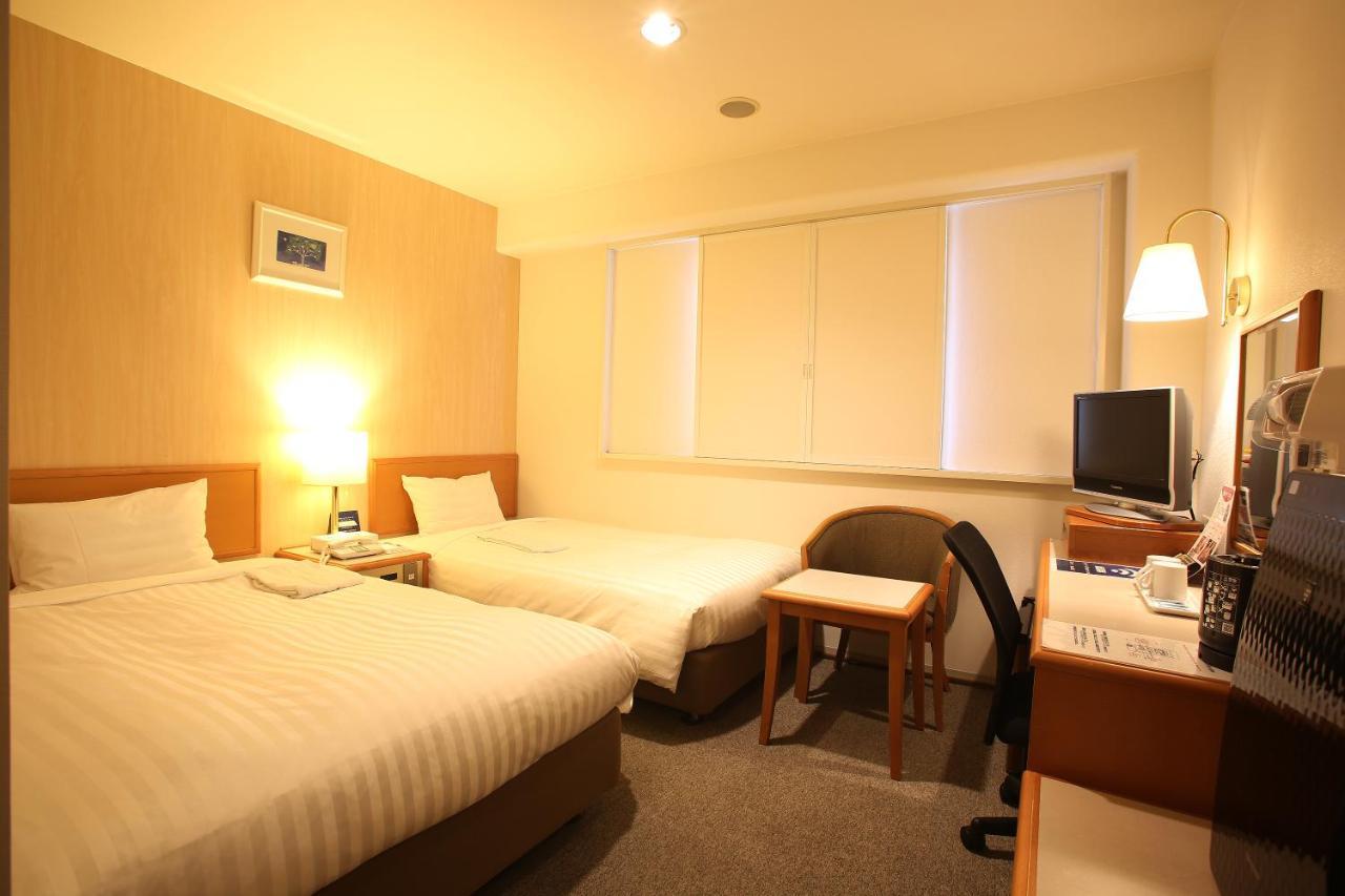 Sun Hotel Tosu Saga Екстер'єр фото